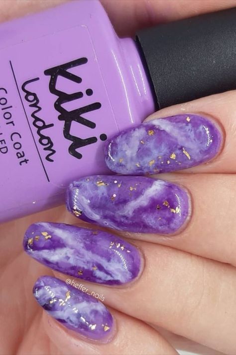 Kiki London nail gel polish manicure nails design art gellack gellac biab inspo purple lilac amethyst stone gemstone gem gold foil flakes marble swirls Gel Nails With Gold Flakes, Marble Gel Nails, London Shades, Amethyst Nails, Nails With Gold Flakes, Nail Stamping Designs, Purple Gel Nails, Lilac Amethyst, Purple Ombre Nails