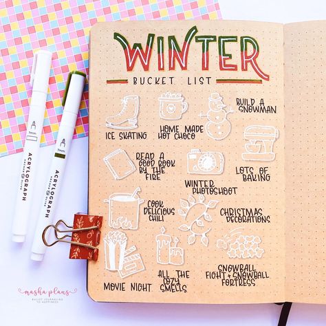 It’s crazy, but winter is coming, so I’m starting to get ready with my winter Bullet Journal pages. It's a magical time of the year, and if I can’t have it now, I can at least bring it to my journal pages. So today, I’ll be creating a winter bucket list with doodles, which will remind me of all my favorite things to do in frosty white winter. Winter Bullet Journal, Doodling Tutorial, Bullet Journal Page Ideas, Journal Page Ideas, Bullet Journal Pages, Dotted Journal, Bucket List Journal, Bullet Journal Page, Tracker Ideas