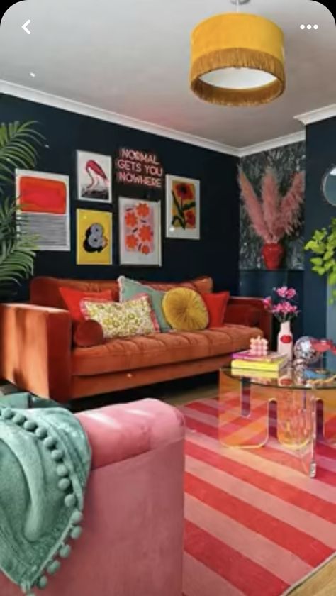 Teal And Pink Living Room, Retro Room, Living Room Orange, Orange Decor, Pink Living Room, Teal Orange, Whimsical Decor, Teal And Pink, Living Room Green