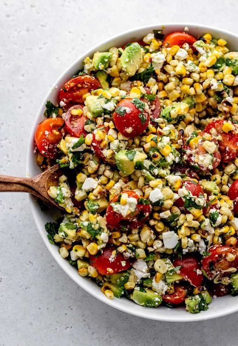 Grilled Corn And Avocado Salad With Feta, Grilled Lemon Lime Corn Salad, Roasted Corn And Avocado Salad, Cilantro Lime Chicken Sides, Fall Corn Salad, Grilled Corn Salad Recipes, Corn Feta Salad, Quinoa Salad Feta, Grilled Corn And Avocado Salad