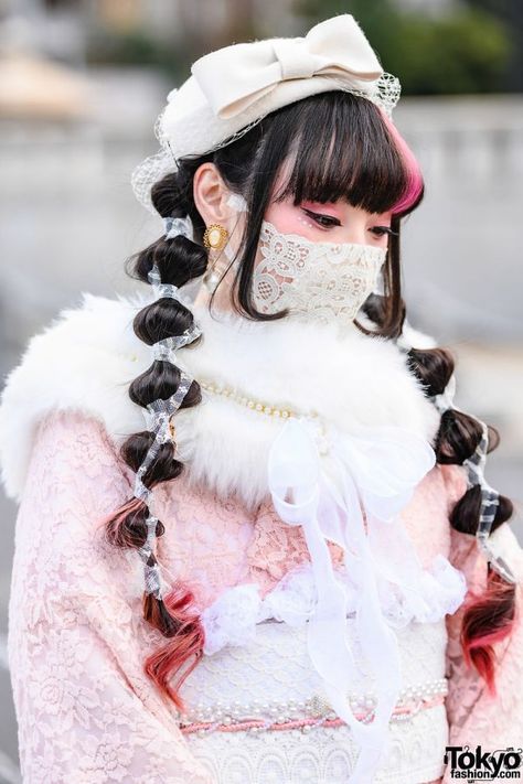 RinRin Doll Wearing a Kimono & Twintails Hairstyle on The Street in Harajuku – Tokyo Fashion Twintail Hairstyles, Twintails Hairstyle, Harajuku Hairstyle, Rinrin Doll, Street Hairstyle, Harajuku Hair, Japanese Lolita Fashion, Hair References, Kawaii Hair