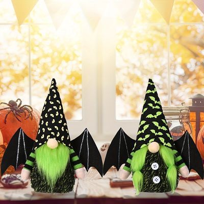 Halloween Gnome, Adornos Halloween, Gnome Ornaments, Halloween Home Decor, Halloween Bats, Halloween House, Christmas Gnome, Bat Wings, Ornament Set