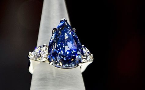 Tiled Fireplaces, Coloured Diamonds, Heart Wedding Rings, Horse Eye, Blue Diamond Ring, Marquise Ring, Caribbean Blue, Blue Topaz Stone, Engagement Party Wedding