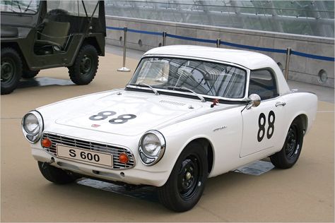 Honda S 600 (1964) Car Max, Car Catalog, Honda S, Honda Cars, Japan Cars, Love Car, Japanese Cars, Maserati, Buick