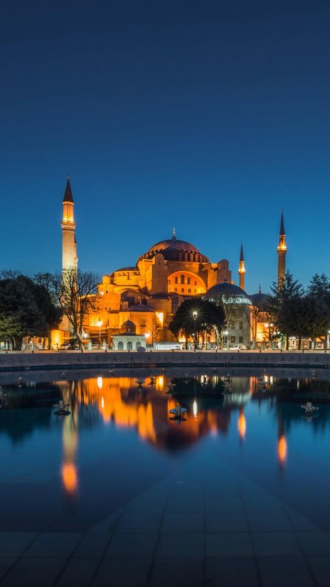 Hagia Sophia,Istanbul,Turkey Haya Sofia Istanbul Turkey, Istanbul Turkey Night, Blue Mosque Turkey, Mosque Turkey, Hagia Sophia Istanbul, Islamic Pic, Istanbul Turkey Photography, Istanbul Photography, Video Project