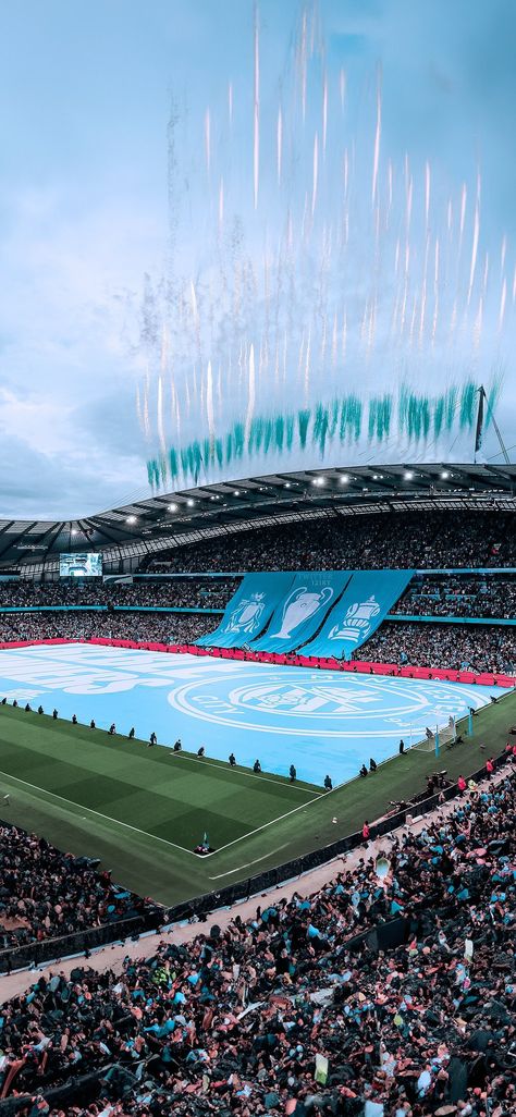 Wallpaper Of Football, Man City Team, Background Screensavers, Stadium Wallpaper, Manchester City Wallpaper, Football Players Images, Manchester City Football Club, Champions Of The World, Etihad Stadium