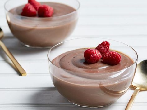 Milk Chocolate Pudding with Raspberries Recipe | Food Network Kitchen | Food Network Loaded Bagel, Milk Chocolate Pudding, Gg Crackers, Healthier Desserts Clean Eating, Brownie Crust, Chocolate Pudding Pie, Chocolate Pie With Pudding, Pudding Pie, Chocolate Pudding Recipes