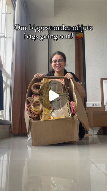 Rakhis by Gift Pitara on Instagram: "We have introduced this multipurpose jute bag which can be used as Room Hamper bags and for Saree Gifting. It matches with the Indian traditional vibe and looks go good!!   #roomhampers #weddinghampers #returnfavours #weddinggift #wedding #weddingessentials   [Room Hamper, Wedding Hamper, Saree gifting, Jute Bags, Return Favours]" Room Hampers For Indian Weddings, Return Gifts For Wedding Indian, Return Favours, Return Gifts Indian, Wedding Gift Hampers, Indian Wedding Gifts, Jute Bag, Wedding Essentials, Indian Traditional