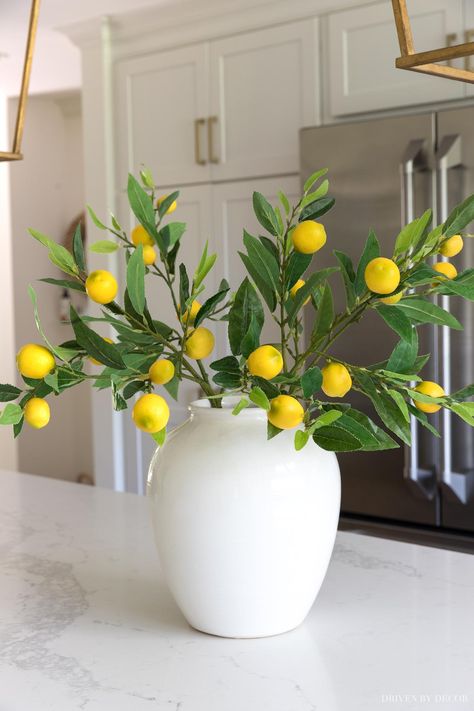 Lemon Branches In Vase, Vase Filler Ideas, Wallpaper Bohemian, Lemon Vase, Lemon Centerpieces, Lemon Plant, Driven By Decor, Living Space Decor, Vintage Home Accessories