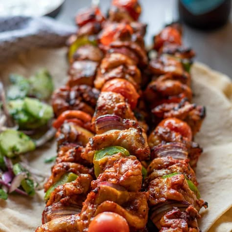 Shish Tawook (Turkish Chicken Shish Kebab) Minced Chicken Kebab Recipe, Turkish Chicken Kebab, Baked Boneless Chicken Thighs, Turkish Chicken, Shish Tawook, Kebab Sticks, Braised Chicken Breast, Chicken Kebab Recipe, Minced Chicken