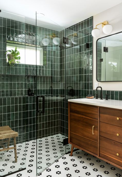 MID-CENTURY KITCHEN & EN SUITE ADDITION - Midcentury - Bathroom - St Louis - by LU Design Build | Houzz AU Bath Makeover, Bathroom Design Inspiration, Bathroom Photos, Mid Century Kitchen, Mid Century Decor, Mid Century Modern House, Contemporary Bathroom, Building Design, Modern House Design