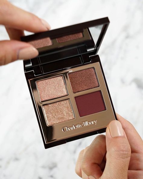 Charlotte Tilbury Luxury Palette, Charlotte Tilbury Eyeshadow Palette, Luxury Eyeshadow Palette, Eyeshadow Aesthetic, Luxury Eyeshadow, Charlotte Tilbury Eyeshadow, Luxury Palette, Fire Rose, Tilbury Makeup