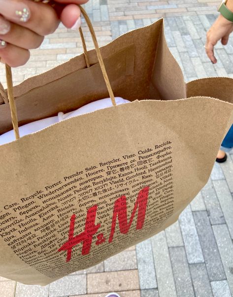 H&m Shop, H M Aesthetic, Consumer Profile, H&m Shopping, Sleepover Stuff, H M Outfits, H And M, Sustainable Supply Chain, Clothing Packaging