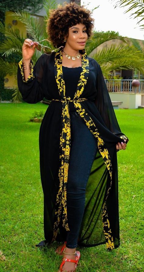 Outfits In Black, Ladies Outfits, African Theme, Corporate Dress, African Print Dress Ankara, Best African Dresses, African Wear Dresses, African Maxi Dresses, African Lace Dresses