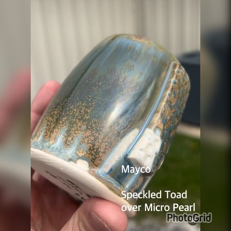 Mayco Speckled Toad Glaze, Speckled Toad Glaze, 07 Tattoo, Clay Book, Mayco Glaze, Ceramic Glazing, Beautiful Ceramics, Handmade Tiles, Pottery Ideas