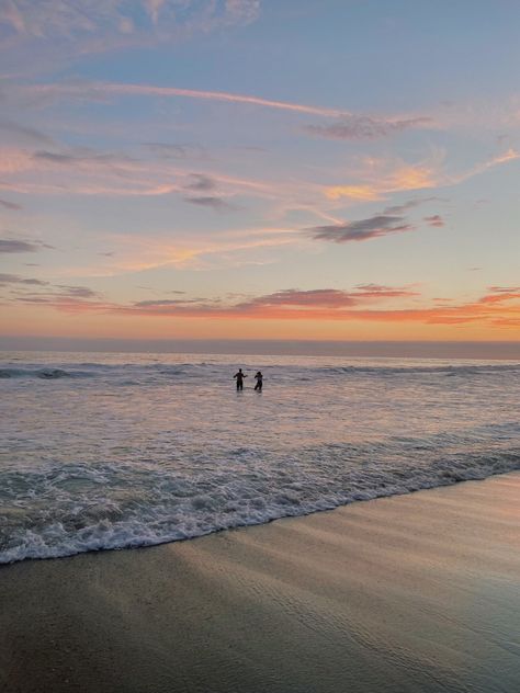 San Clemente California Aesthetic, California Spring Break, San Clemente Beach, San Clemente California, Summer Lifestyle, Coastal Breeze, Beach Inspo, Dream Summer, Summer 22