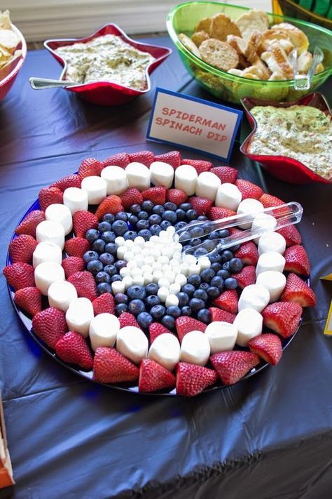 Superhero Party Food, Avenger Party, Captain America Birthday, Superheroes Party, Marvel Birthday Party, Wonder Woman Party, Marvel Party, Wonder Woman Birthday, America Party