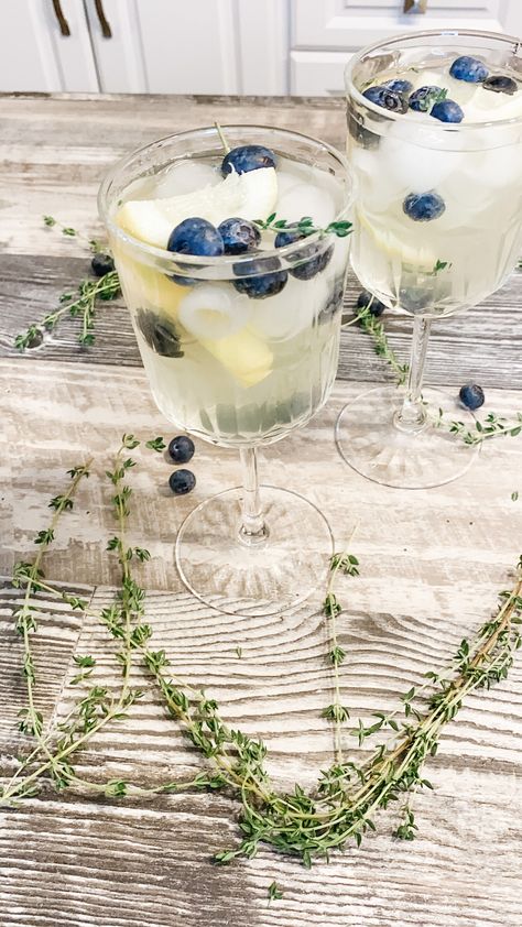 Cocktail Hour: Blueberry Limoncello Prosecco — Champagne & Co | Event Planner in Eastern Ontario Blue Bridal Shower Decorations, Baby Shower Cocktails, Prosecco Drinks, Blueberry Cocktail, Bridal Shower Drinks, Bridal Shower Cocktails, Lake House Wedding, Lemon Cocktail, Champagne Drinks