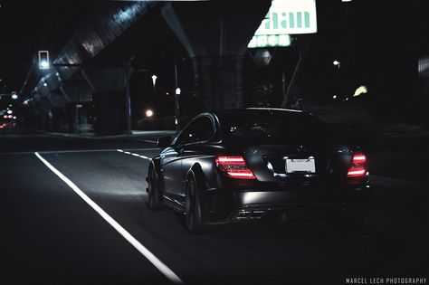 City Monster: C63 AMG Black Series C63 Wallpaper, C63 W204, C63 Amg Black Series, Mercedes Benz Sedan, Mercedes Benz Convertible, Mercedes Benz Suv, Benz Suv, Amg Black Series, Mercedes Benz Coupe