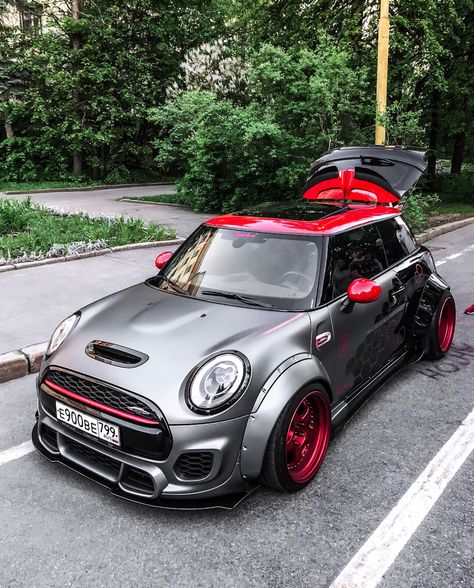 Wide Body Mini Cooper, Mini Cooper Tuning, F56 Jcw, Black Mini Cooper, Mini Cooper John Cooper Works, Mini Cooper Jcw, Mini Cooper Custom, Mini John Cooper Works, Austin Seven