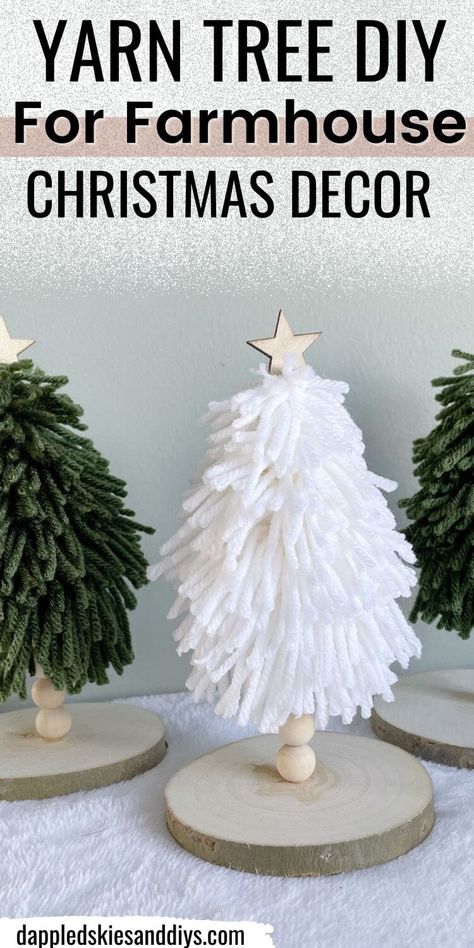 White Farmhouse Tree, Green Yarn Christmas Crafts, Boho Winter Decor Diy, Diy Yarn Christmas Decor, Yarn Gifts Diy, Mini Yarn Christmas Tree, White Yarn Crafts, Diy Yarn Christmas Tree Decorations, How To Make Tassel Christmas Tree