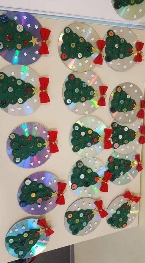 Cd Case, Christmas School, Preschool Christmas, Christmas Classroom, Diy Christmas Cards, Christmas Crafts For Kids, Winter Crafts, Christmas Activities, Xmas Crafts