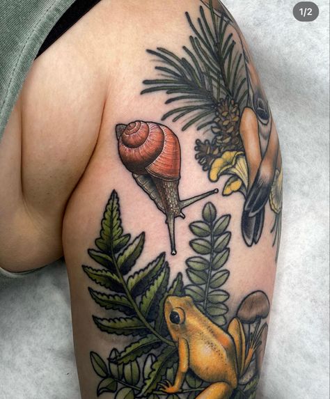 Neotraditional Gap Filler Tattoo, Snail Tattoo Color, Tattoo Gap Fillers, Filler Tattoo Ideas Gap, Tattoo Bible, Personal Tattoos, Watermelon Tattoo, Gap Filler Tattoo, Snail Tattoo