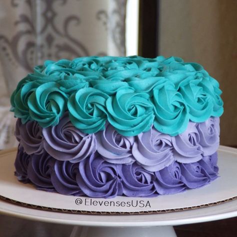 Purple And Teal Cake, Jasmine Cake Ideas, Mermaid Rosette Cake, Ombre Rosette Cake, Princess Jasmine Birthday Party, Purple Cakes Birthday, Mermaid Birthday Party Decorations, Jasmine Birthday, Mermaid Birthday Cakes