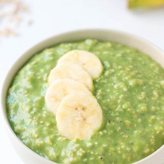 Green Smoothie Overnight Oats Recipe Green Smoothie Recipes Healthy, Oatmeal For Breakfast, Sweet Savory Recipes, Overnight Oatmeal Recipes, Healthy Green Smoothies, Oats Recipe, Overnight Oats Recipe, Dairy Free Options, Oats Recipes