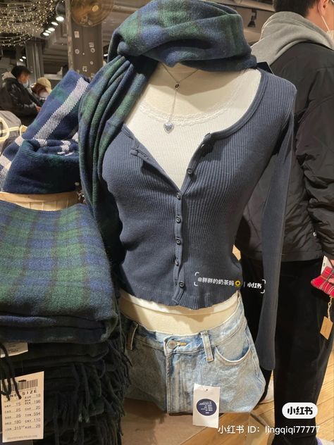 Brandy Melville Mannequin, Mannequin Outfits, Nana Aesthetic, Nana Clothes, Authentic Fashion, Clothing Shopping, Downtown Outfits, Fits Clothes, Early Spring Outfits