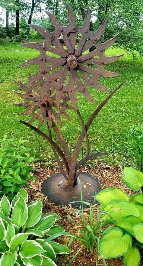 Scrap metal art ideas