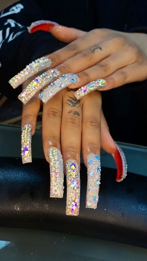 Duck Nails Long, Cute Freestyle Nails, Curve Nails, 90s Nails, Junk Nails, Curved Nails, Duck Nails, Glamorous Nails, Exotic Nails