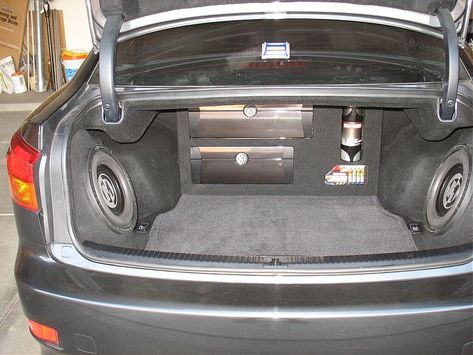 Car Sound System Ideas, Car Sound System, Truck Speakers, Stereo Idea, Car Audio Fabrication, Jetta A4, Custom Car Audio, Sound System Car, Audio Setup