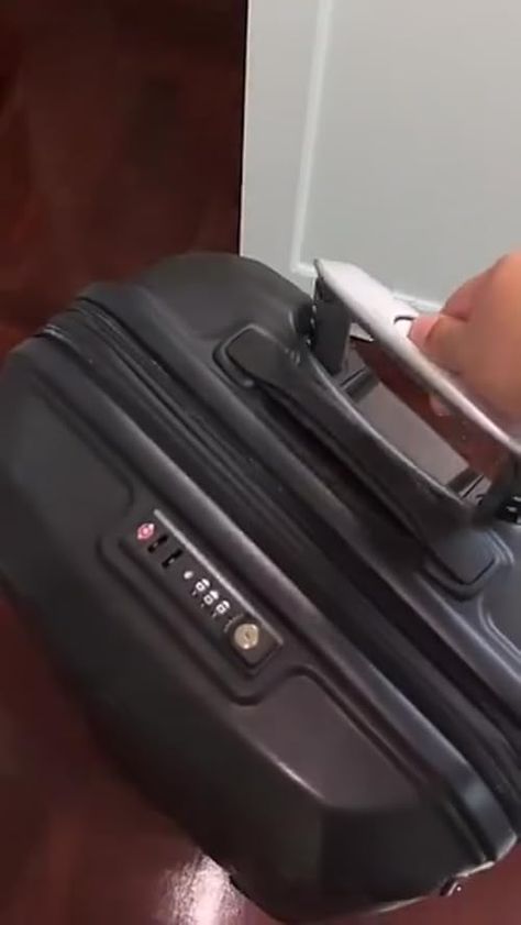 Check out this video Freeform Hardside Expandable Luggage  from Am Boy