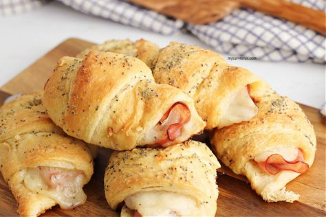 Appetizers Using Crescent Rolls, Creasant Roll Recipes, Deli Ham Recipes, Ham And Cheese Crescent Rolls, Ham And Cheese Crescent, Using Crescent Rolls, Pillsbury Crescent Roll Recipes, Crescent Roll Recipes Dinner, Football Treats