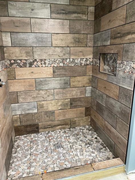 Rustic Bathroom Tile Floor, Small Cabin Bathroom Ideas Rustic, Cement Shower Ideas, Farmhouse Master Shower Ideas, Bath Tile Ideas Tub Surround, Rustic Master Bath Ideas, Remodel Shower Ideas, Cabin Bathroom Ideas Rustic, Rustic Fireplace Ideas