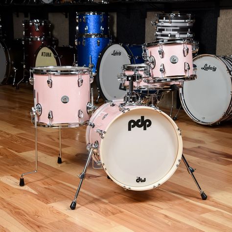 Pink Drum Set Aesthetic, Pink Drum Set, Pink Drums Aesthetic, Drums Aesthetic, Electric Drum Set, Drum Pedals, Drum Design, Drum Throne, Dw Drums