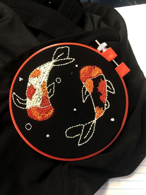 Coy Fish, Ying Yang, Embroidery Ideas, Fish, Embroidery, Sewing