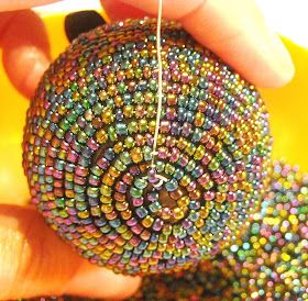 Beaded Eggs, Rose Ball, Beaded Ornament Covers, Ostrich Egg, Seed Bead Crafts, Easter Egg Pattern, Too Hot To Handle, Small Scissors, Easter Egg Designs