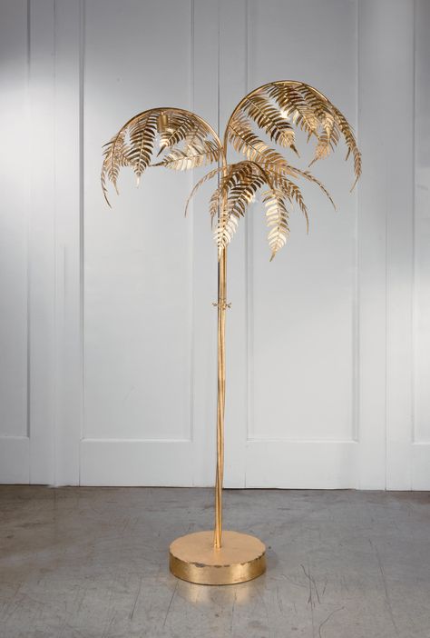 Palm Tree Lamp, Gold Palm Tree, Luminaire Original, Art Deco Living Room, Art Deco Floor Lamp, Palm Leaf Design, Tree Floor Lamp, Unique Floor Lamps, Corner Lamp