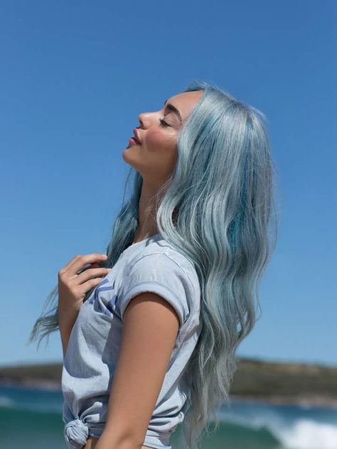 Bubblegum Blue Hair, Blue Hair On Blonde, Light Blue Balayage, Blonde Hair Blue Highlights, Pastel Hair Aesthetic, Enya Hair, Light Blue Hair Aesthetic, Baby Blue Hair Color, Long Light Blue Hair