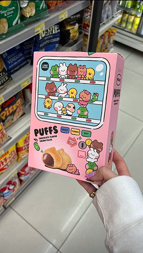 Cookies Aesthetic Packaging, Snack Packaging Ideas, Snack Box Packaging, Japanese Snacks Packaging, Snack Packaging Design, Kawaii Cookies, Asian Snacks, Pretty Dessert, Cute Snacks