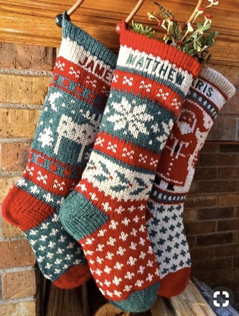 Knitted Christmas Stocking Patterns, Vintage Christmas Stockings, Mini Stockings, Christmas Stockings Diy, Fair Isles, Christmas Stocking Pattern, Knit Stockings, Stocking Pattern, Xmas Stockings