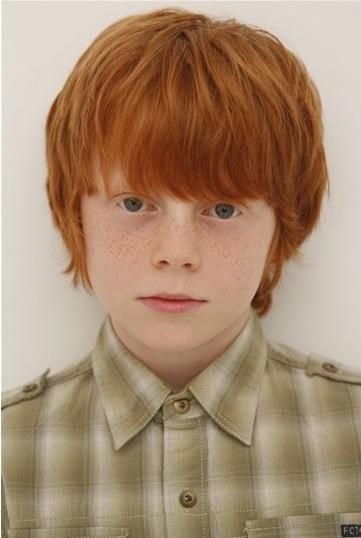 Hugo Weasley Ginger Babies, Baby Boy Winter Outfits, Ginger Boy, Strawberry Blonde Hair, Harry Potter Universal, Strawberry Blonde, Ginger Hair, 인물 사진, Redheads