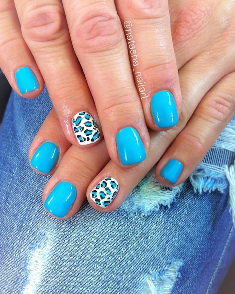 Blue Nails With Animal Print, Blue And Pink Leopard Nails, Blue Leapord Nails, Blue Nails With Leopard Print, Blue Summer Gel Nails, Blue Animal Print Nails, Sparkly Wedding Nails, Blue Cheetah Nails, Blue Gel Nails Ideas