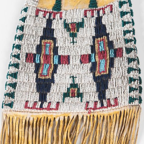 Southern Cheyenne Beaded Hide Pipe Bag | Sale Number 3316B, Lot Number 223 | Skinner Auctioneers Cheyenne Beadwork, Hide Pipes, Ethnographic Art, Theatre Masks, Western Wear Outfits, Feather Crafts, Nativity Crafts, Native American Beadwork, Cross Designs