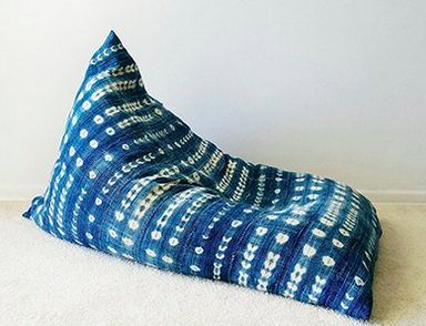 Delhi House, How To Wash Throw Pillows, Luxury Bean Bag Chairs, Indigo Blanket, Shibori Pillows, Faux Fur Bean Bag, Indigo Mudcloth, African Indigo, Indigo Prints