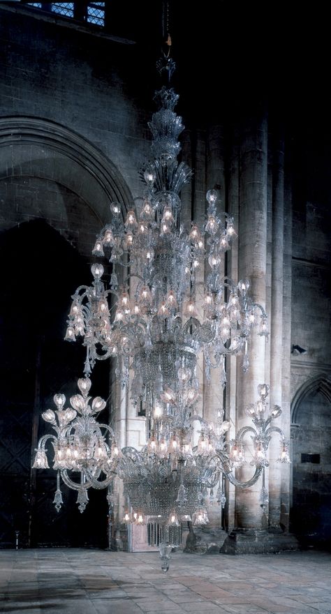 MAYBE THE WORLD'S LARGEST CHANDELIER:  Crystal-Glass & Silvered-Bronze 160-Light Chandelier, by the outstanding metal & glass goods firm in 19th Century Birmingham, England: F. & C. OSLER. 1910, Approx. 22 Feet High & 15 Feet Wide, 1.5 Tons. It was commissioned by a Maharajah for the Durbar room of his palace in West Bengal. Chandelier Aesthetic, Chateau Decor, Ghost Bride, Large Chandelier, Silver Chandelier, Crystal Chandeliers, Antique Chandelier, Large Chandeliers, Cabin In The Woods