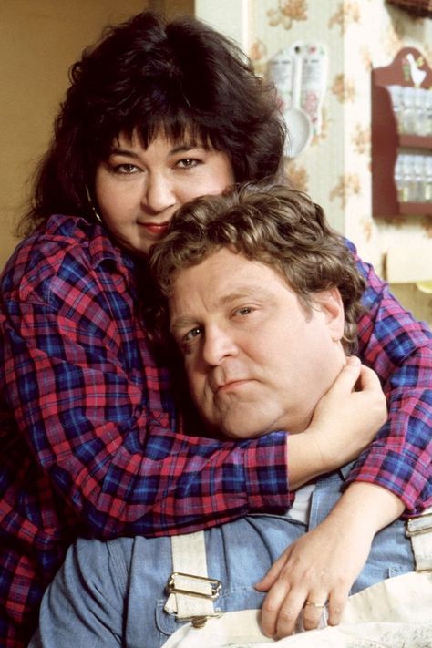 These Nostalgic Photos Will Get You SO Pumped For the Roseanne Reboot John Goodman Roseanne, Darlene Conner, Dan Conner, Roseanne Tv Show, Nostalgic Photos, Susan Dey, Sara Gilbert, Which Character Are You, Roseanne Barr