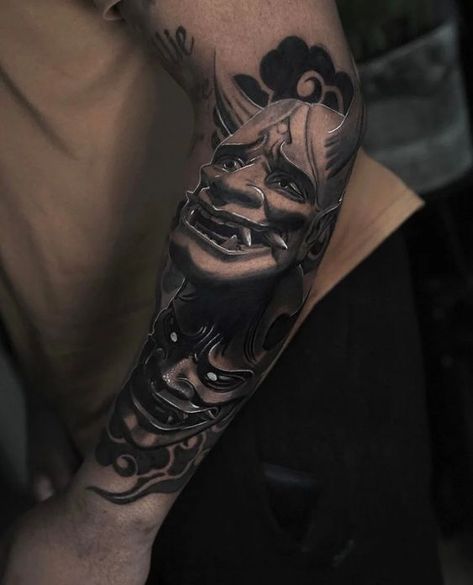 Explore the emotion, artistry, and duality of the hannya mask tattoos that are captivating ink lovers around the world. Find inspiration in our article. Hanya Mask Leg Tattoo, Japan Mask Tattoo, Hannya Maske Tattoo, Mascara Hannya, Hanya Mask Tattoo, Mask Tattoos, Hannya Maske, Oni Maske, Japanese Mask Tattoo